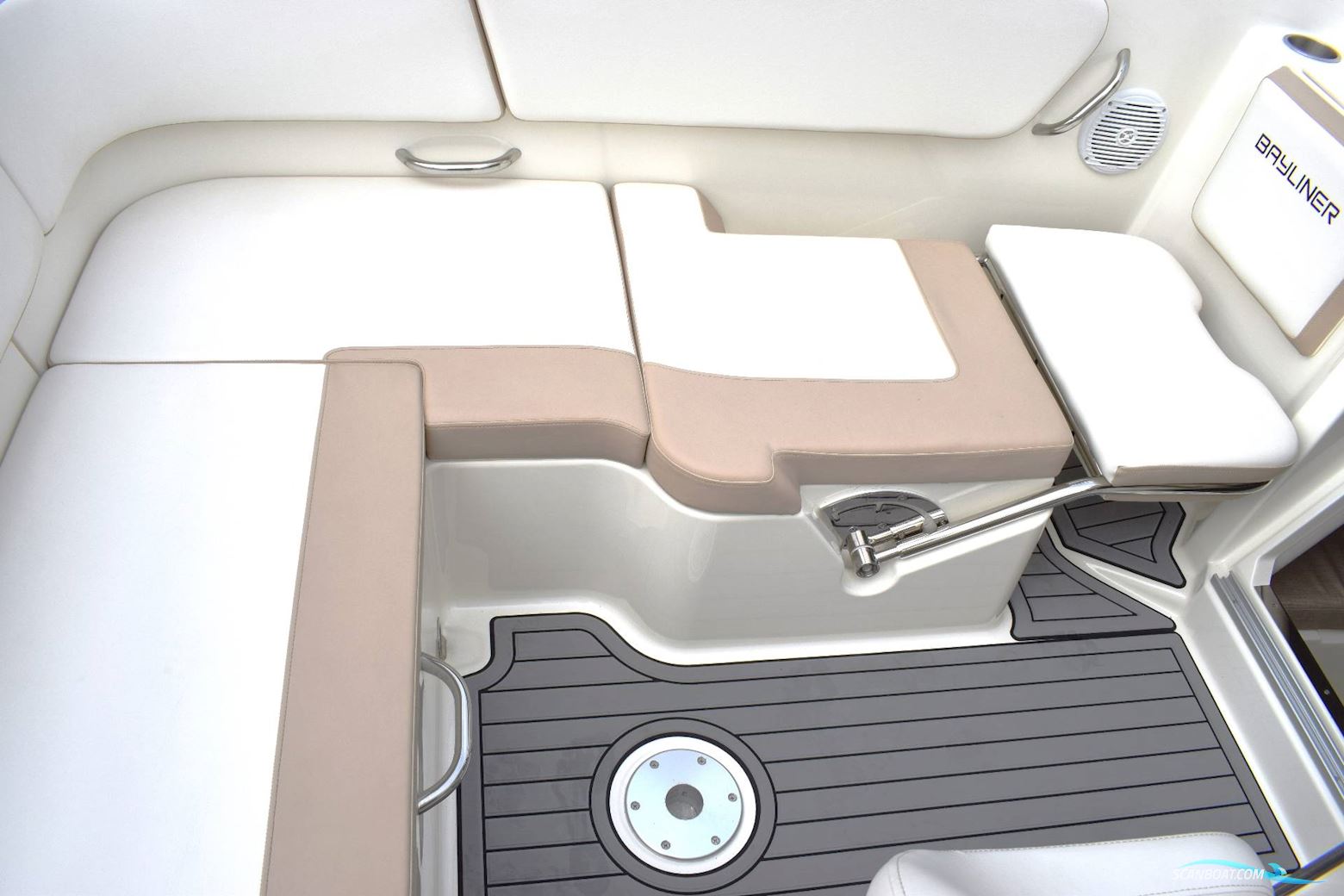 Bayliner VR5 Cuddy - Mercury F150 HK/Udstyr