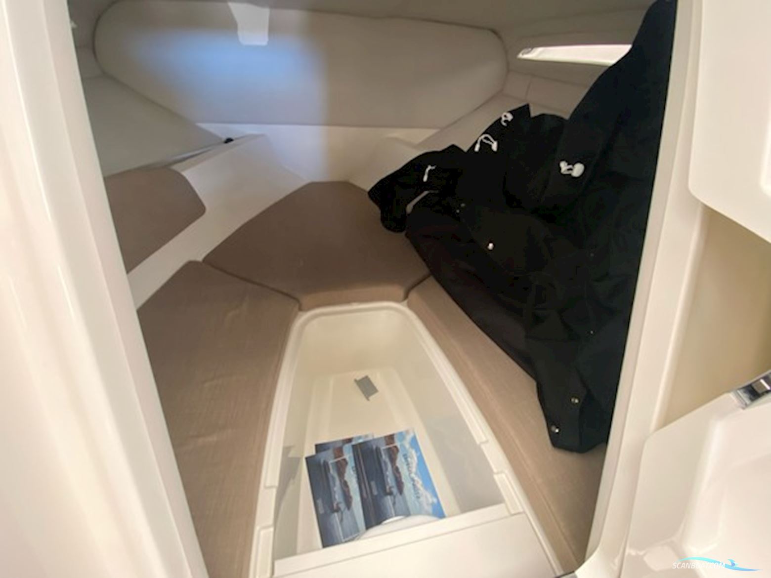 Bayliner VR5 Cuddy, MerCruiser 4.5L MPI...SOLGT