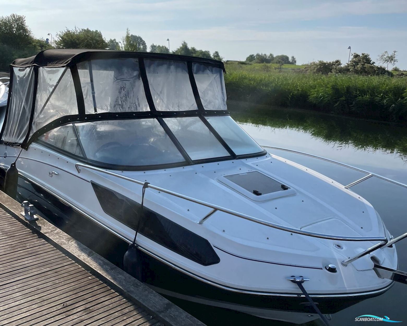 Bayliner VR5 Cuddy