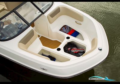 Bayliner VR5 Med Mercruiser Sterndrive Motorboot 2025, Dänemark