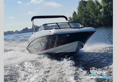 Bayliner VR6 Bowrider Motorboot 2018, mit Mercruiser motor, Niederlande