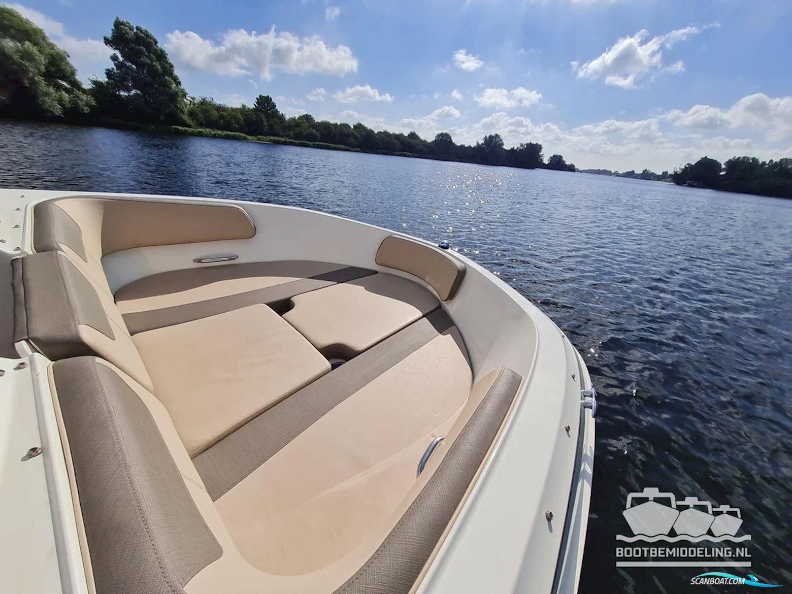 Bayliner VR6 Bowrider