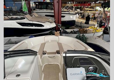 Bayliner VR6 Bowrider Motorboot 2018, mit Mercruiser motor, Dänemark