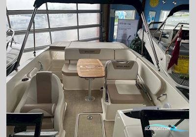 Bayliner VR6 Bowrider Motorboot 2018, mit Mercruiser motor, Dänemark