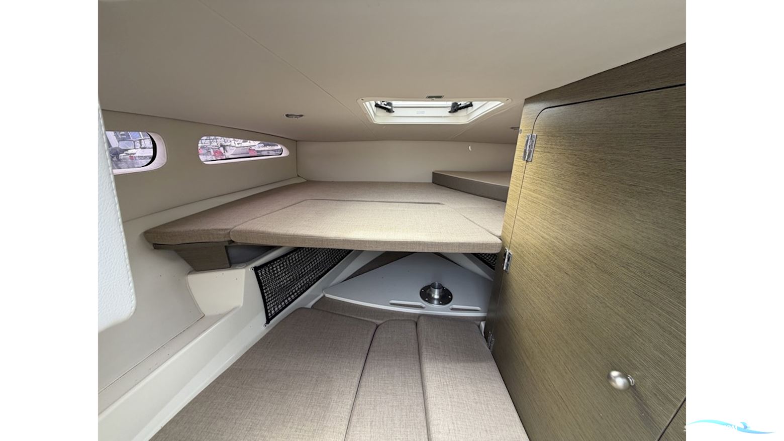 Bayliner VR6 Cuddy