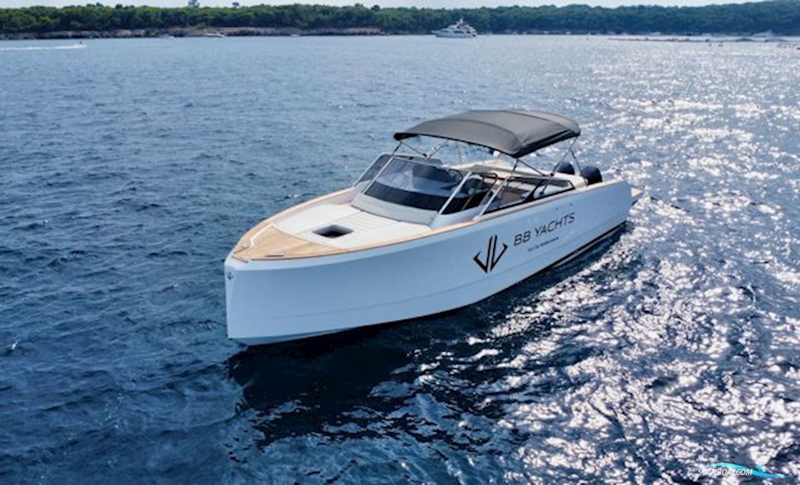BB Yachts BB35 ELBA outboard