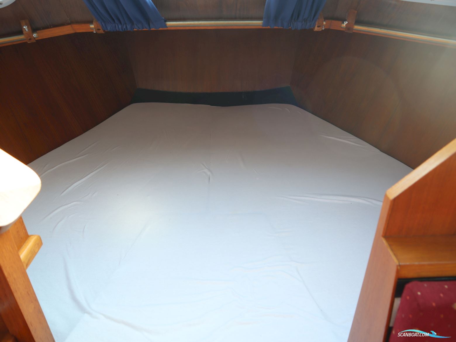 Beachcraft  850 Refit