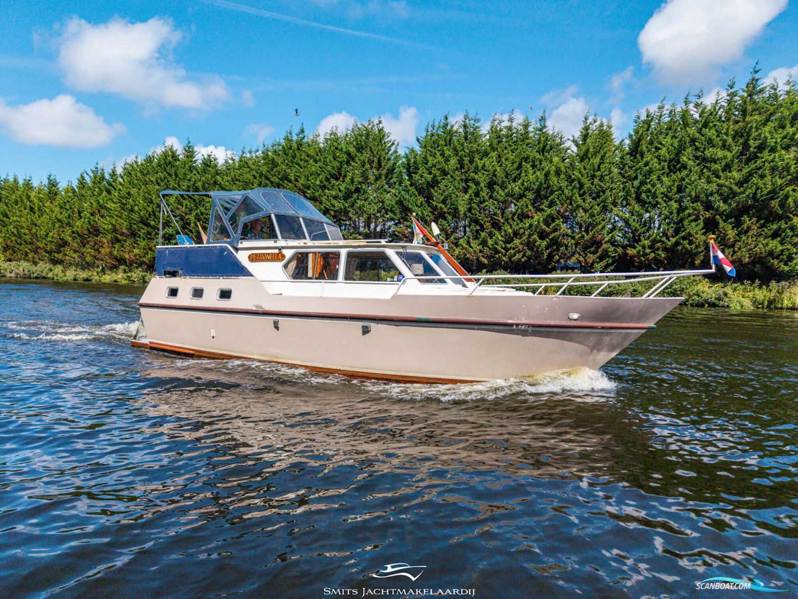 Beachcraft 10.50 AK Cabrio