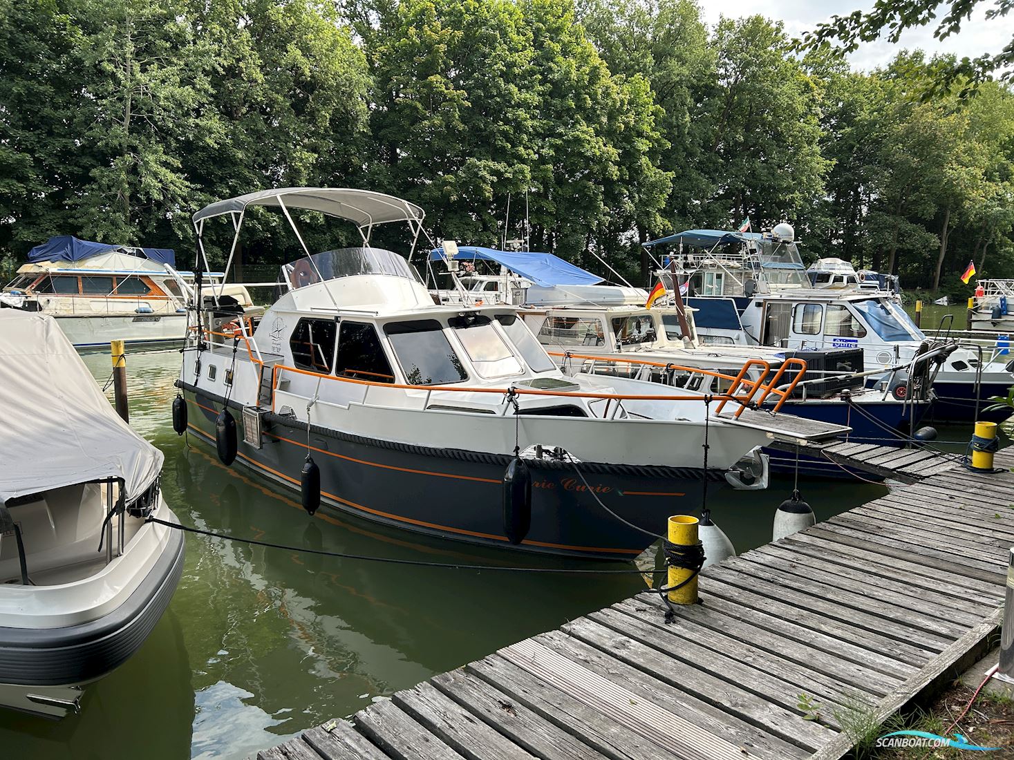 Beachcraft 10.50 AK Cabrio