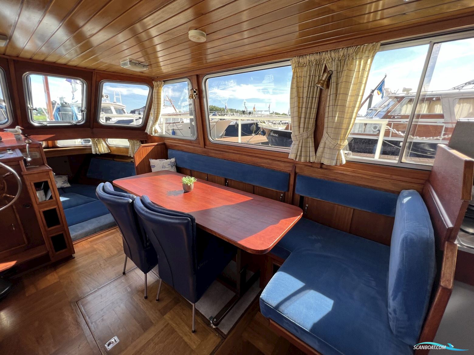 Beachcraft 11.30 AK Cabrio