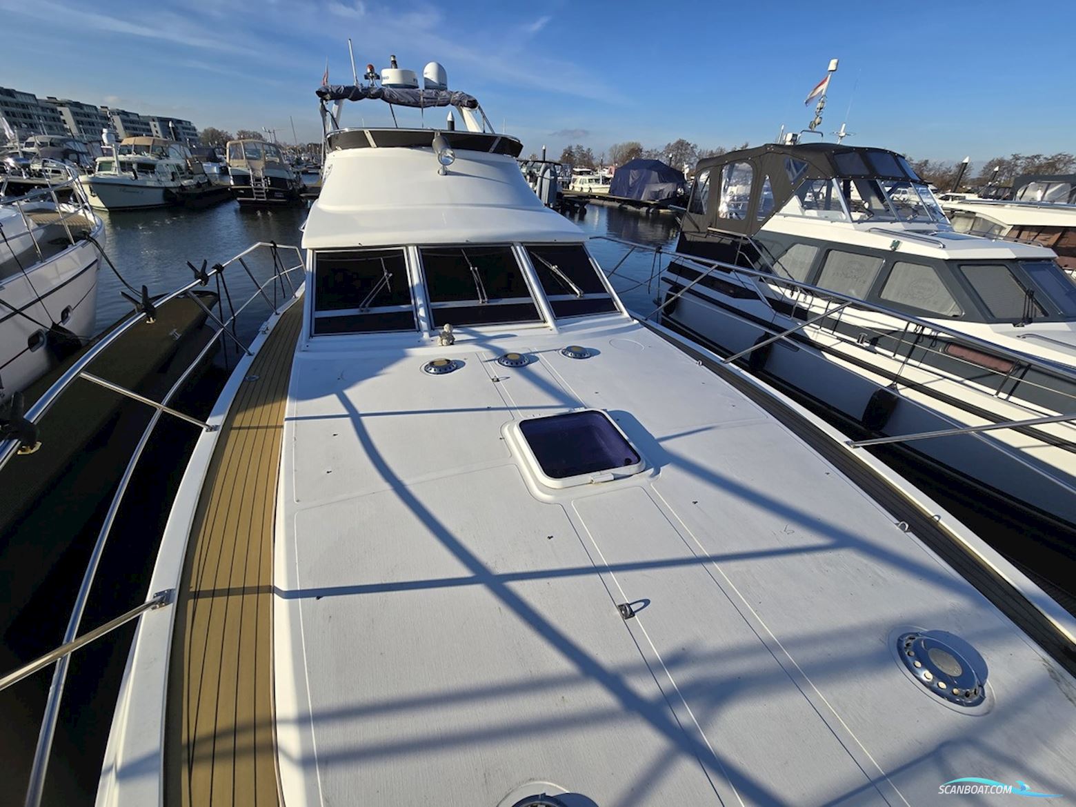 Beaux Bateaux 43