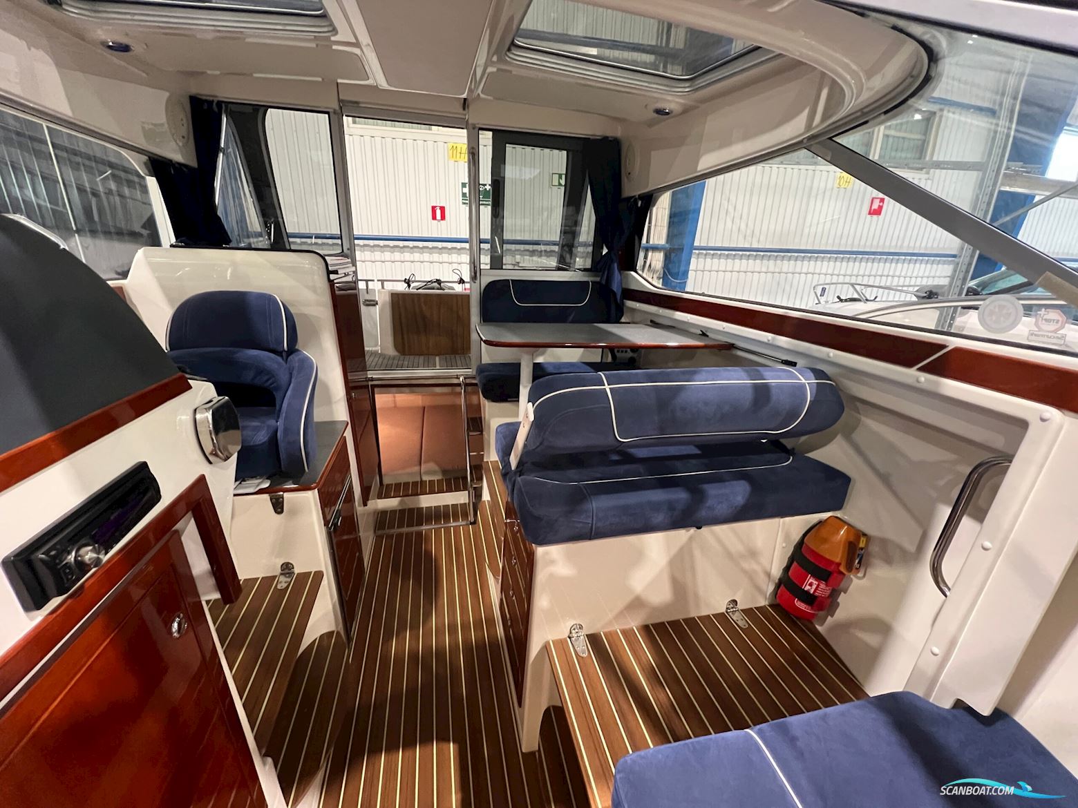 Begagnad Aquador 22 C -11