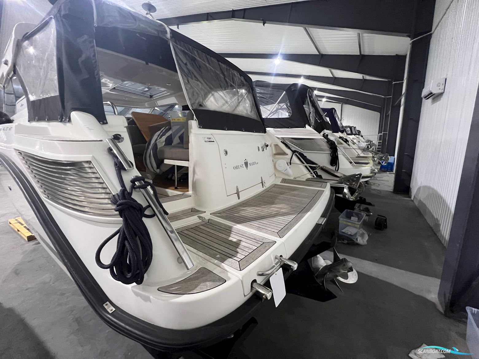 Begagnad Aquador 27 HT -14 (PS)