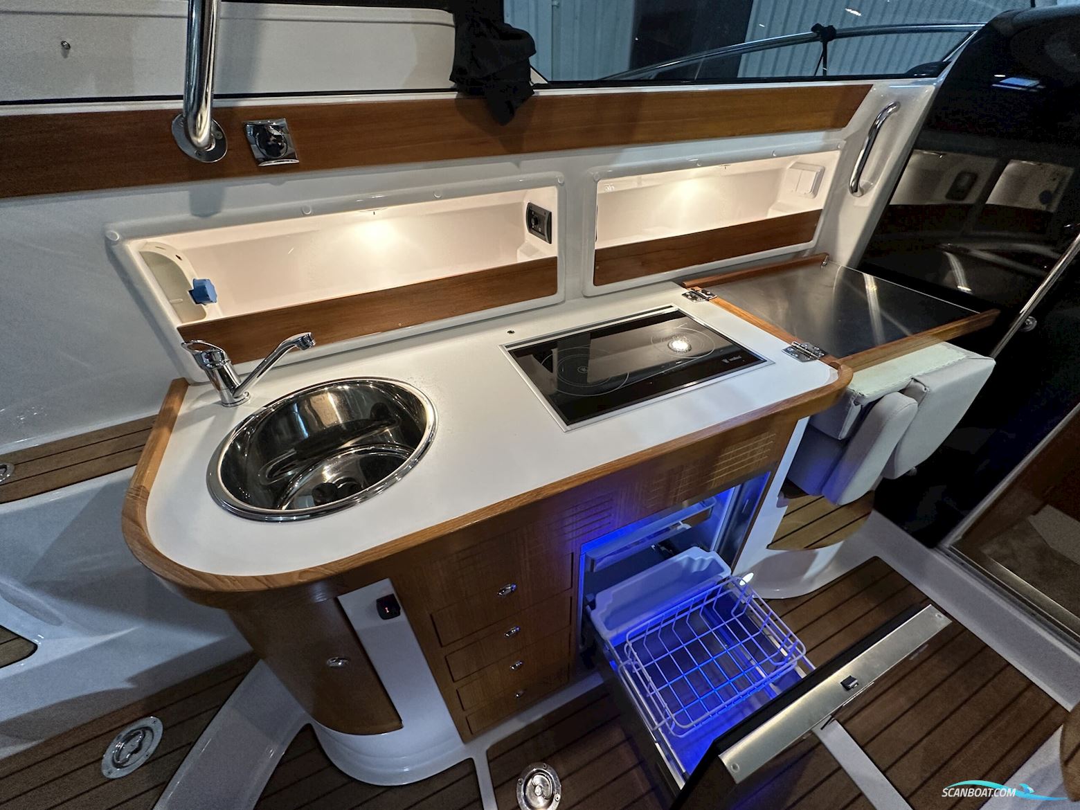 Begagnad Aquador 28 HT -21