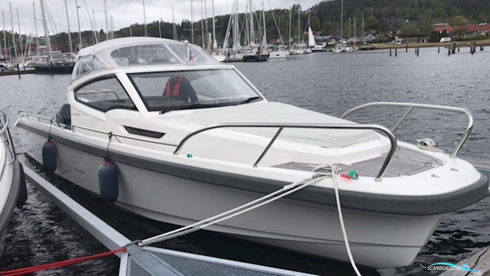 Begagnad Nimbus W9 -20 Motorboot 2020, mit Mercury V8-300 motor, Sweden
