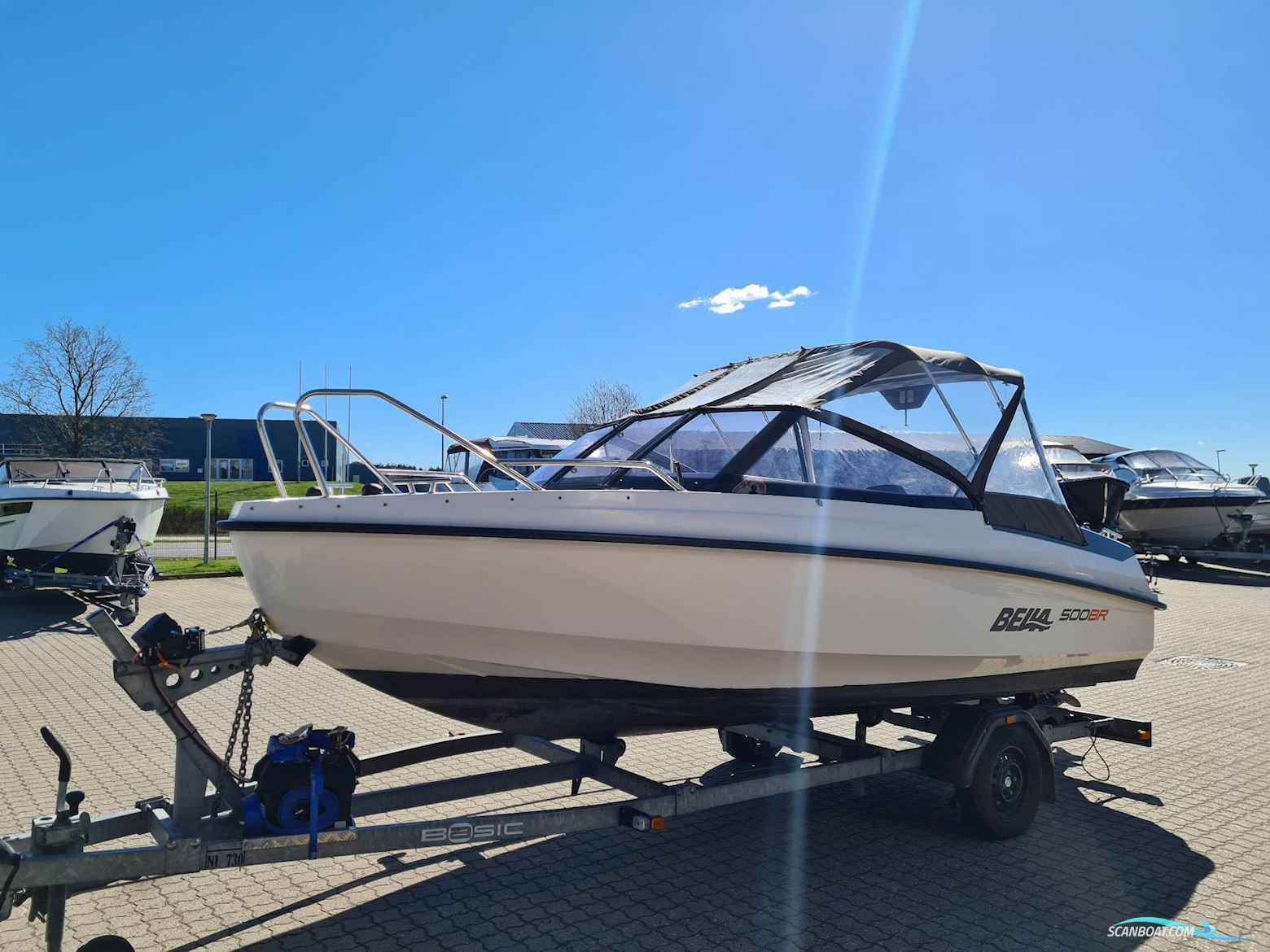 Bella 500 BR - 80 HK Mercury/Udstyr