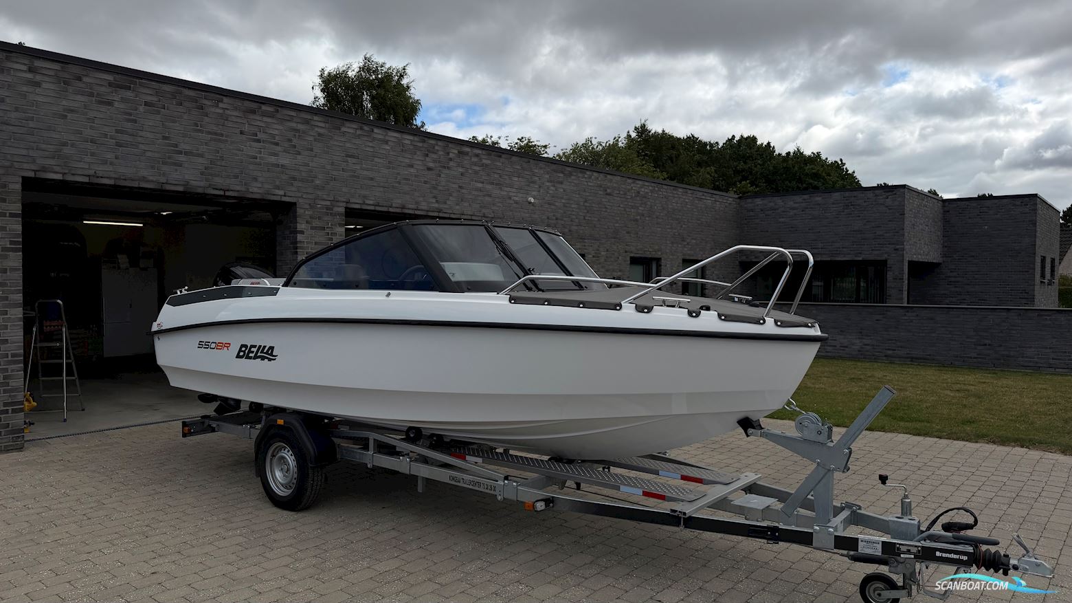 Bella 550 BR