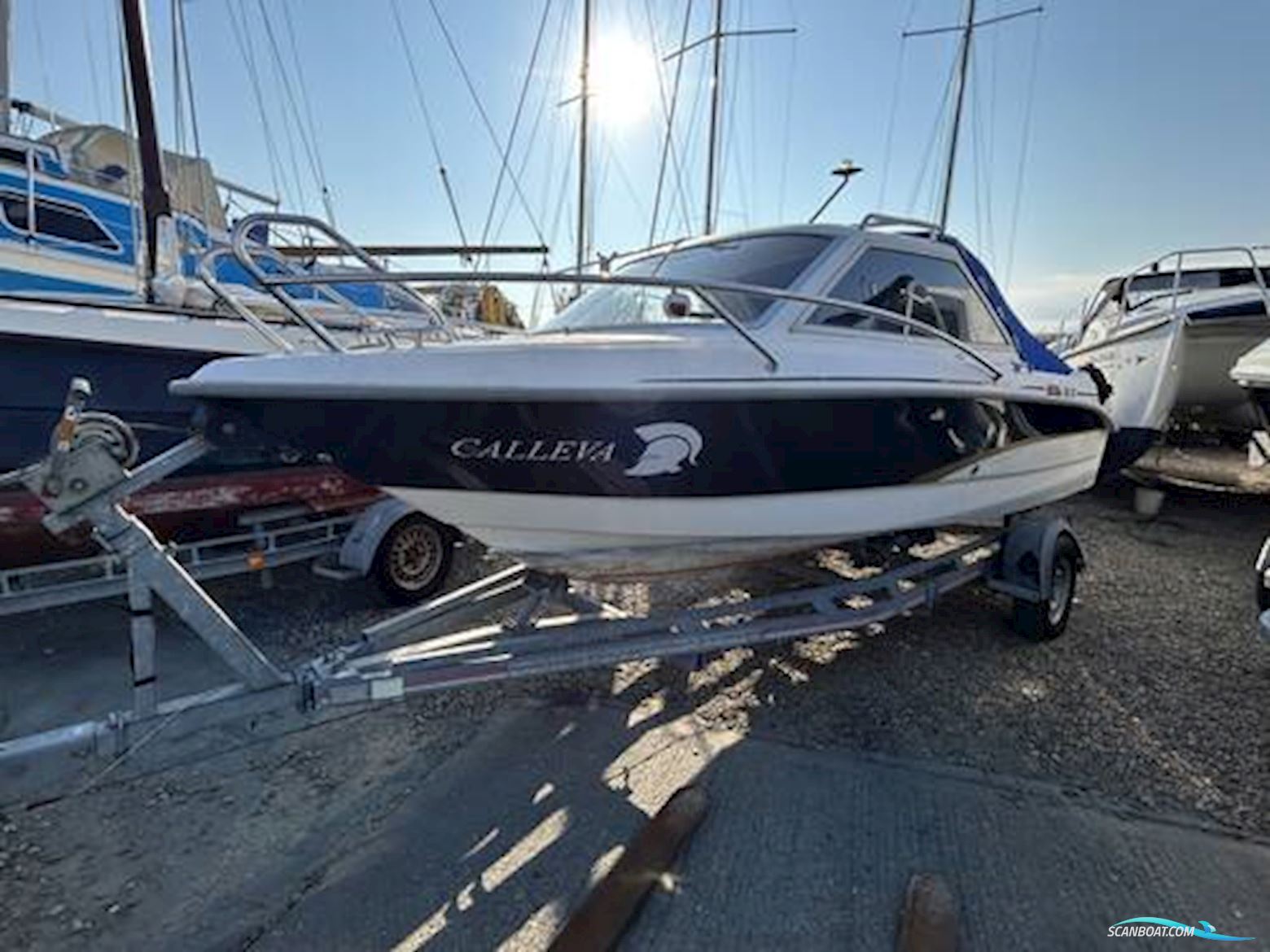 Bella 560HT Motorboot 2009, mit Mercury F80 motor, England