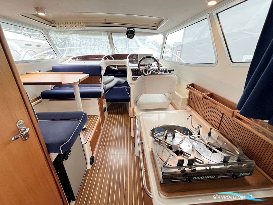 Bella Falcon 26