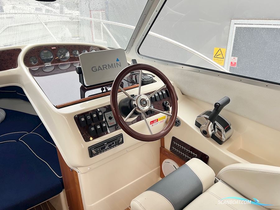 Bella Falcon 26