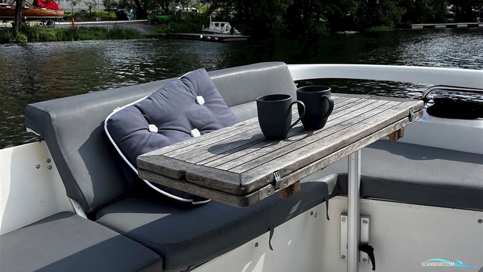 Bella Falcon Falcon 35