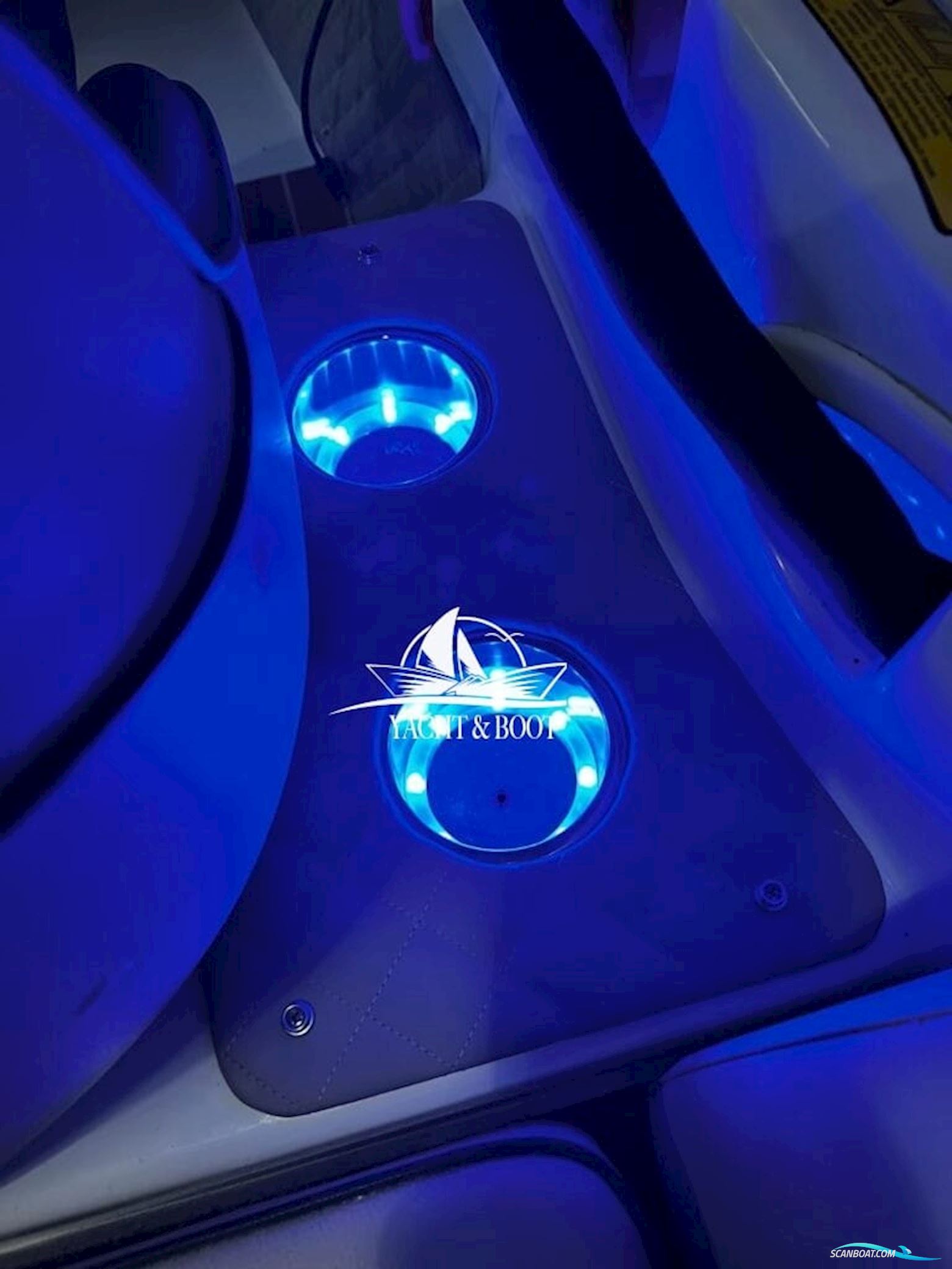 Bella Flipper OC 630