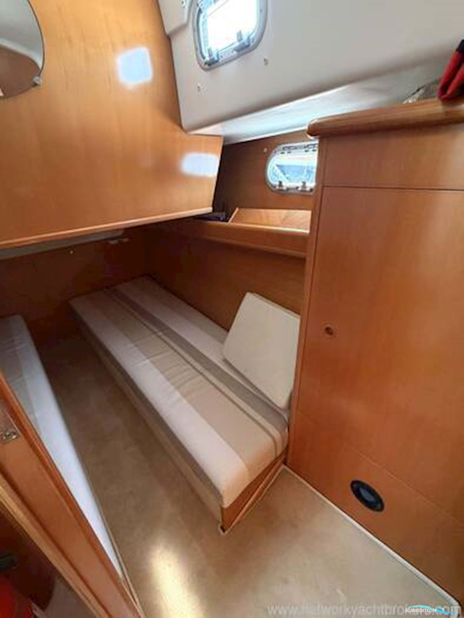 Beneteau Antares 10.80