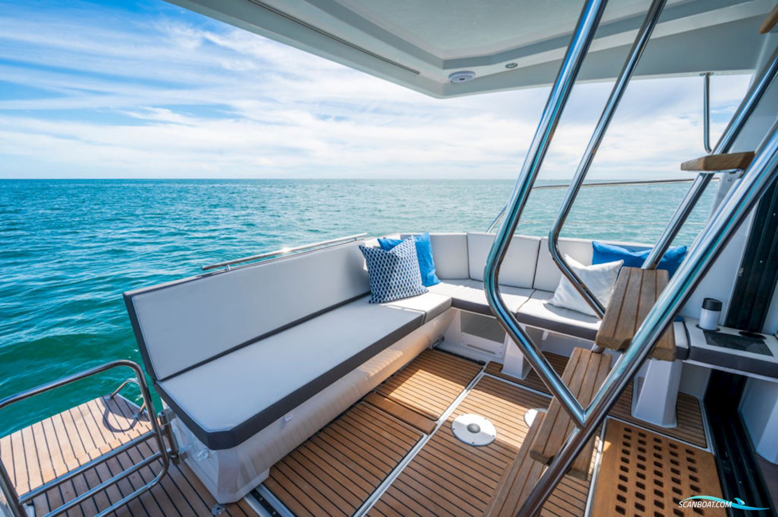 Beneteau Antares 11 Fly