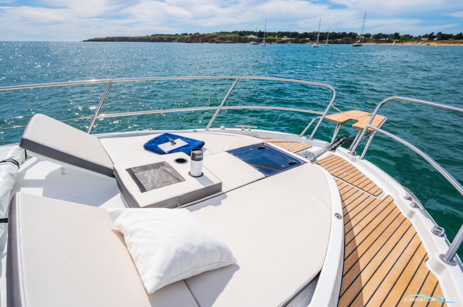 Beneteau Antares 11 Fly