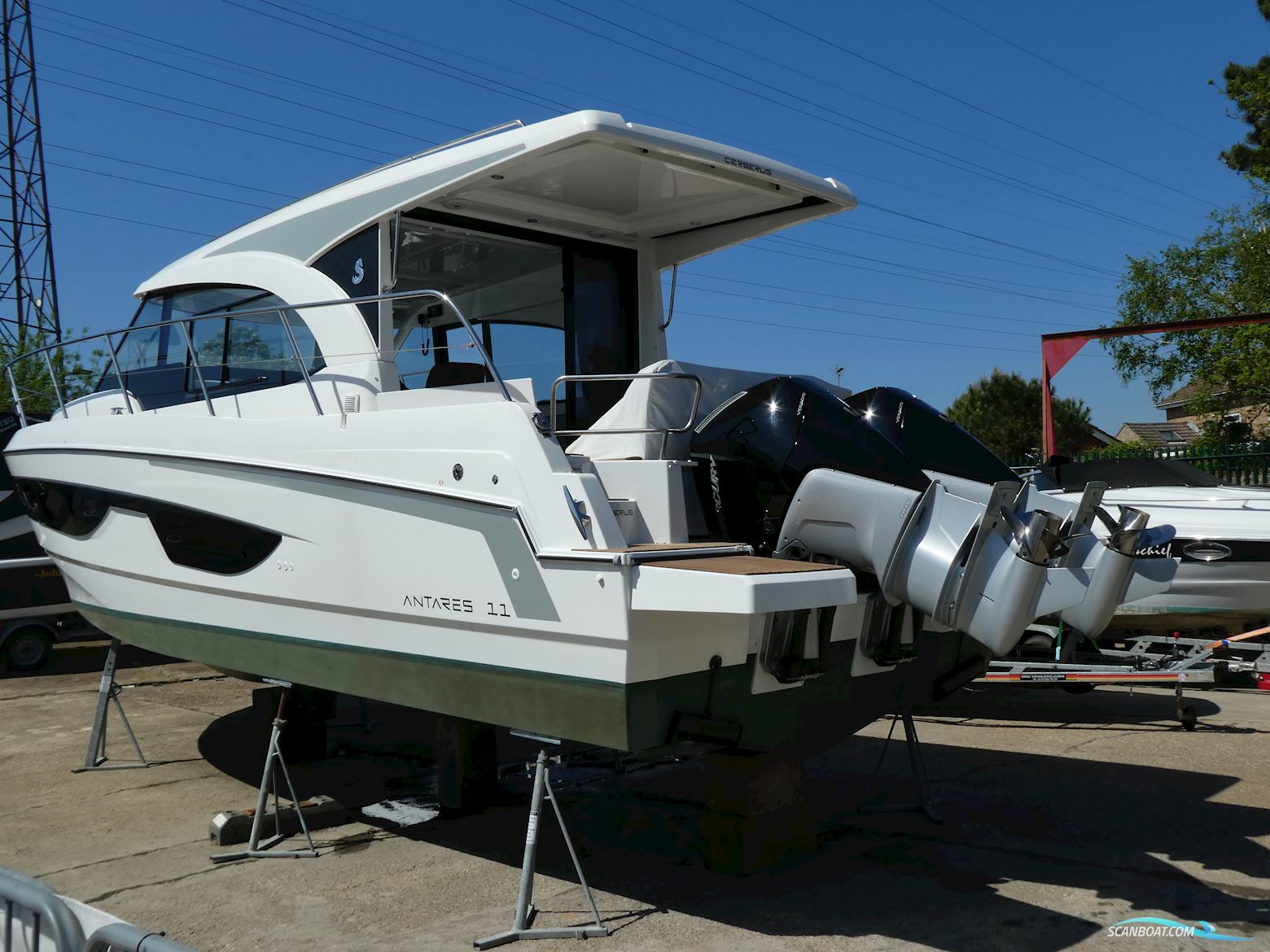 Beneteau Antares 11 OB - (Seakeeper)