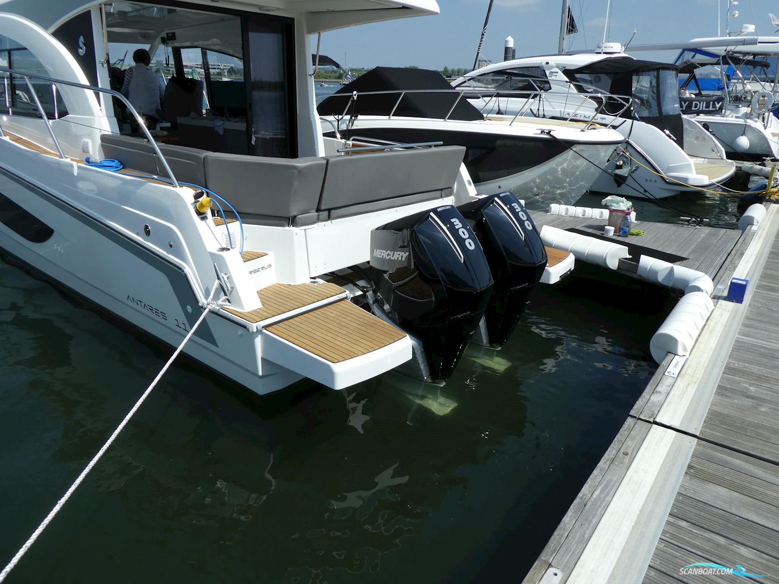 Beneteau Antares 11 OB - (Seakeeper)