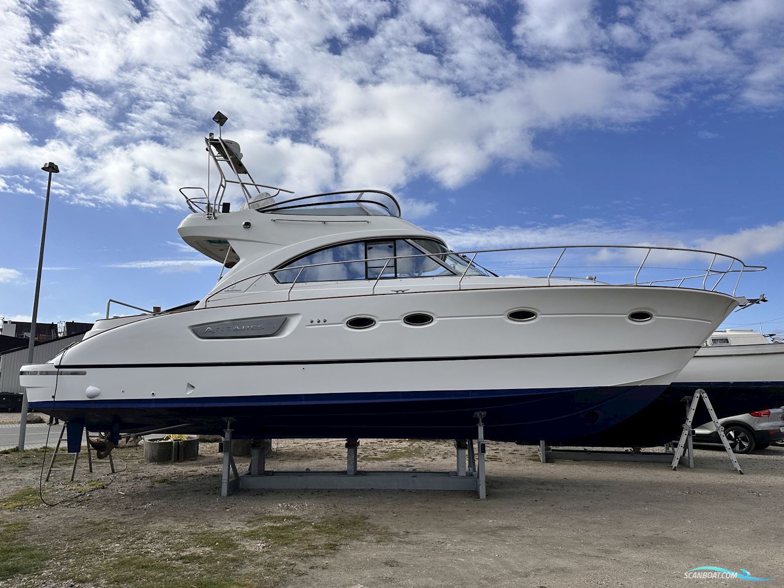 Bénéteau Antares 12 Motorboot 2006, mit Volvo Penta D-6 motor, Dänemark