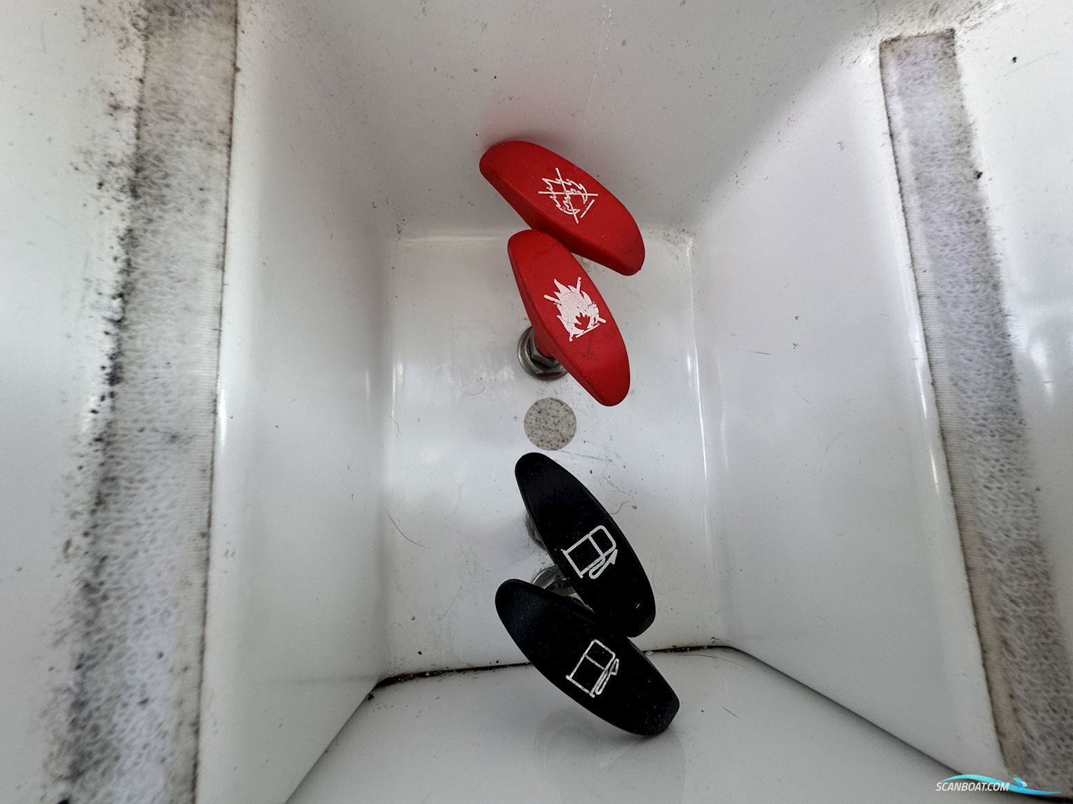 Bénéteau Antares 12