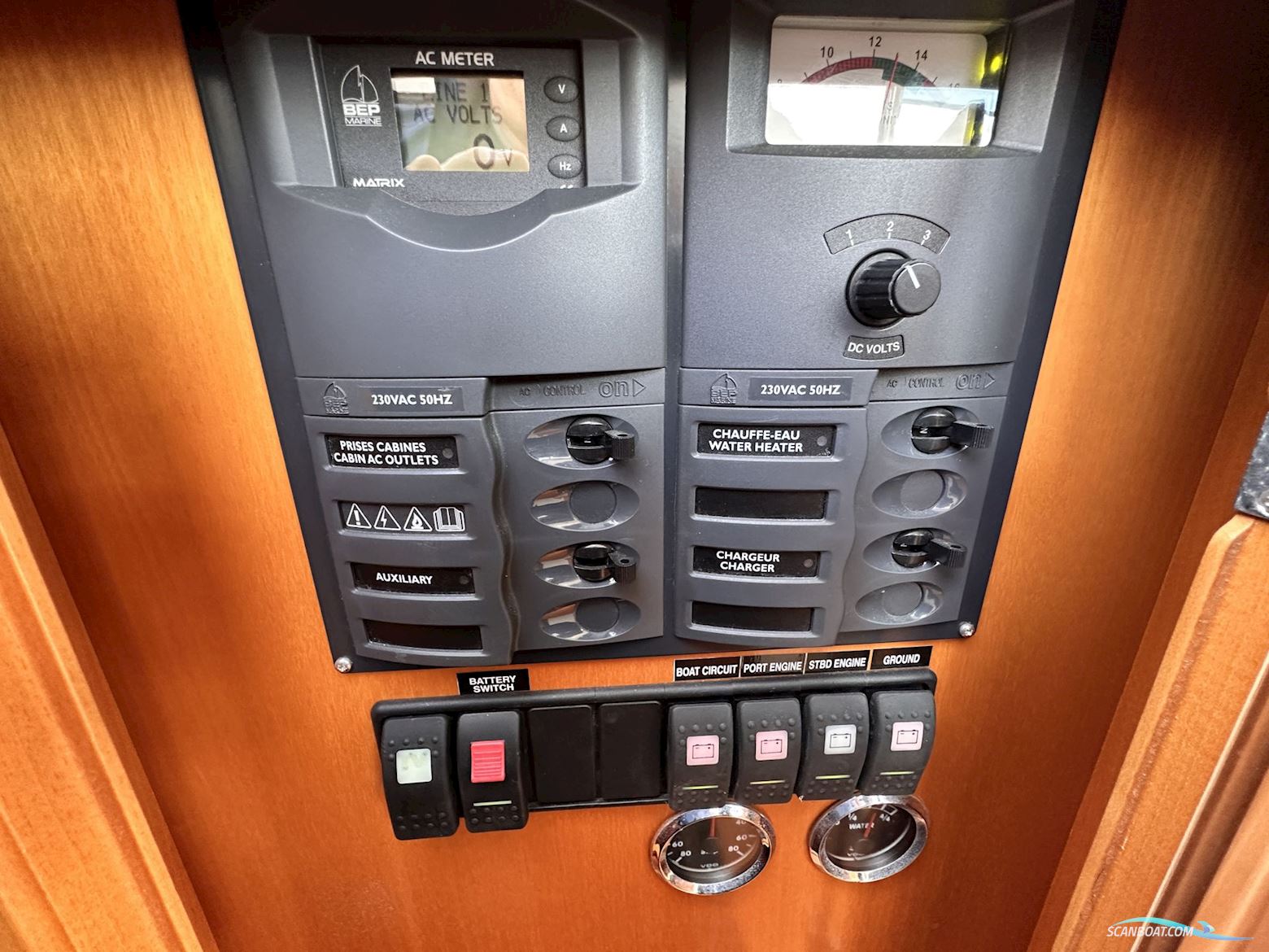 Bénéteau Antares 12