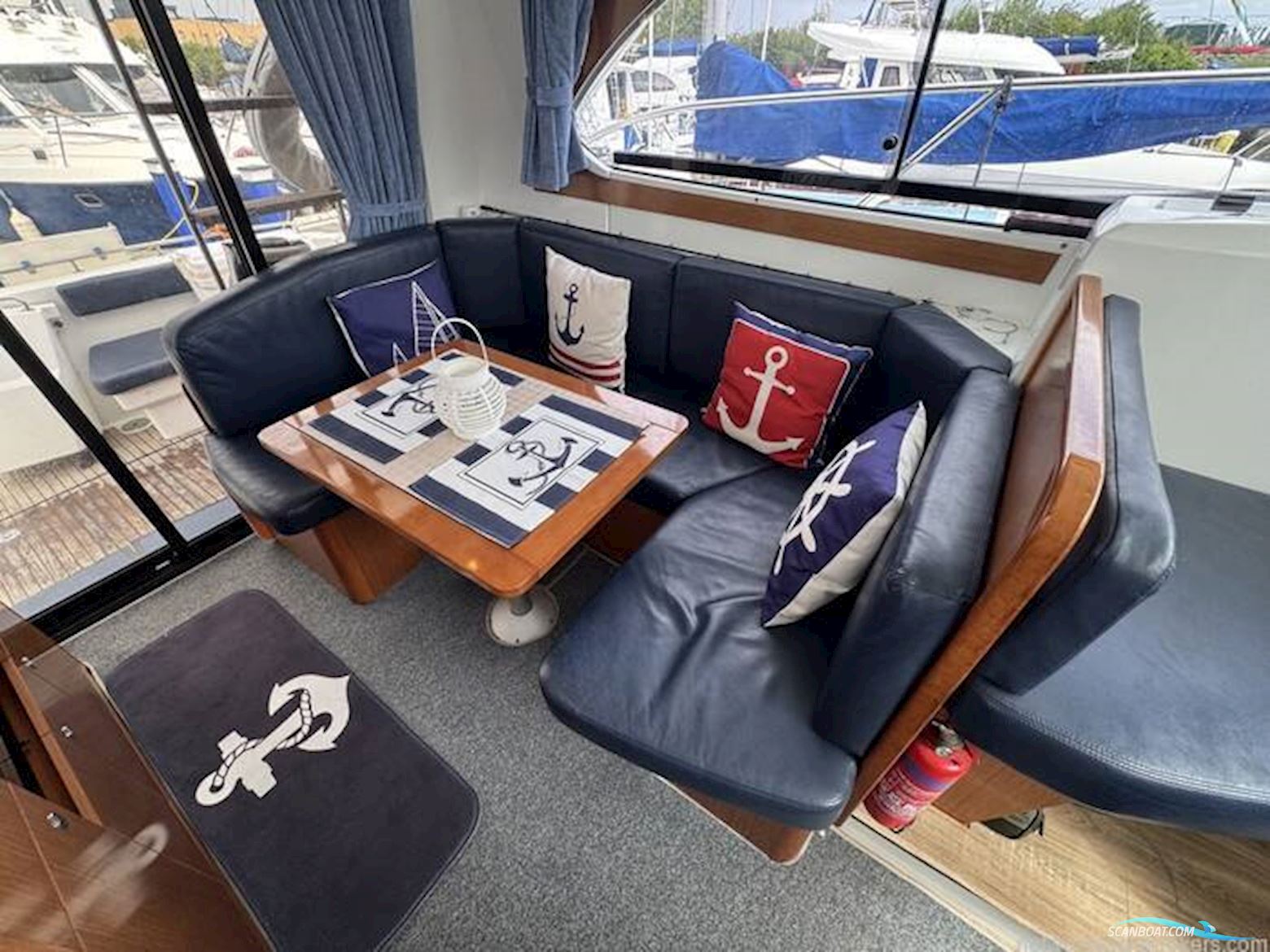 Beneteau Antares 30
