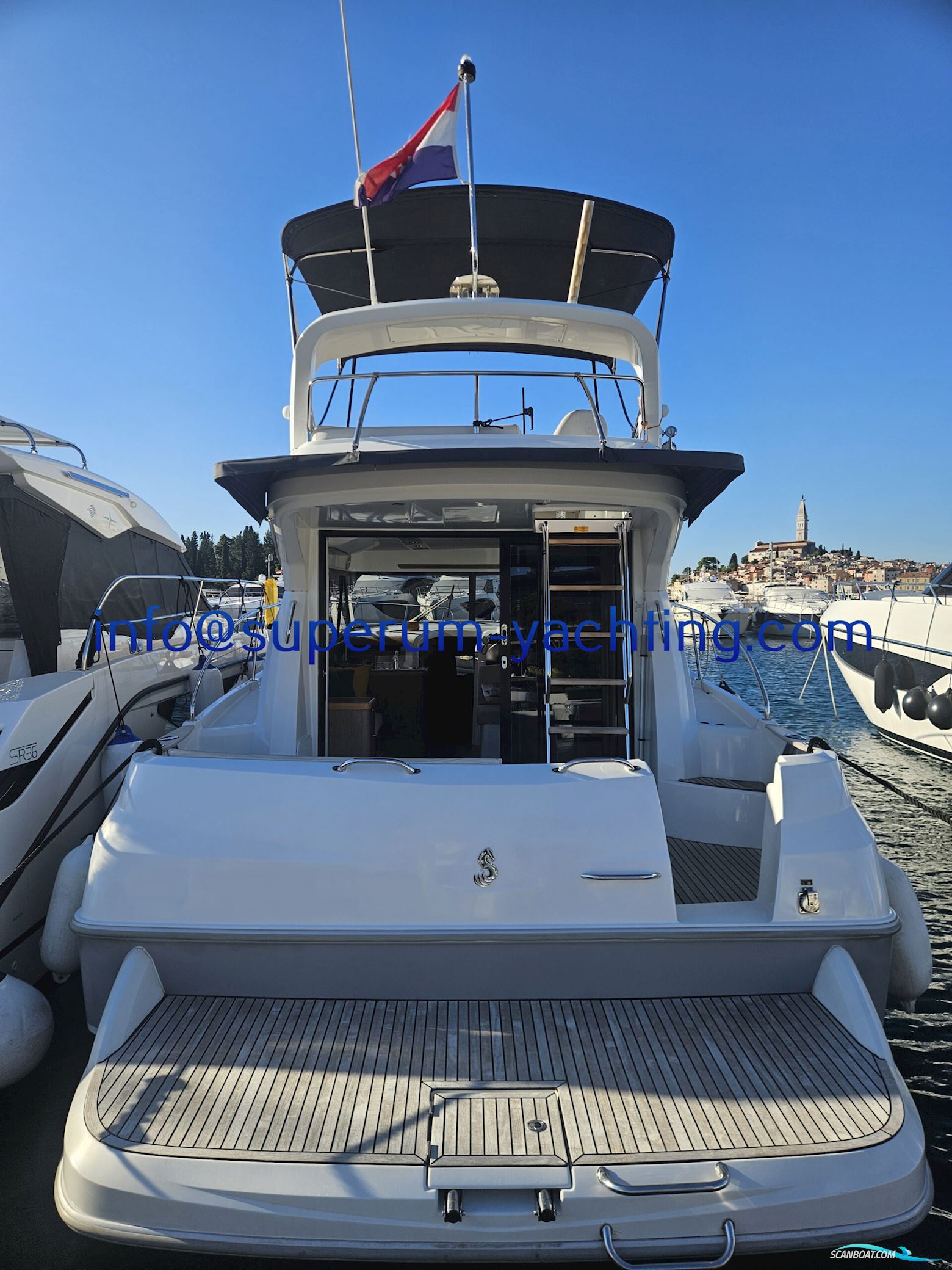 Beneteau Antares 36