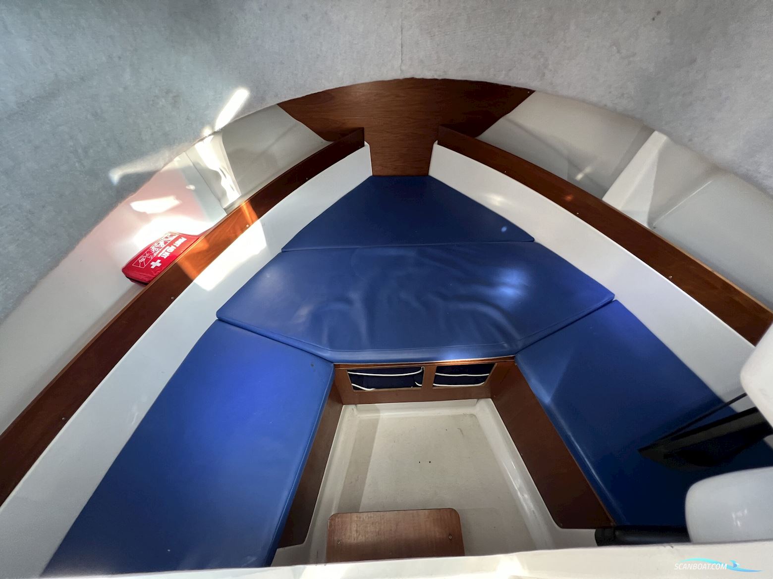 Beneteau Antares 620