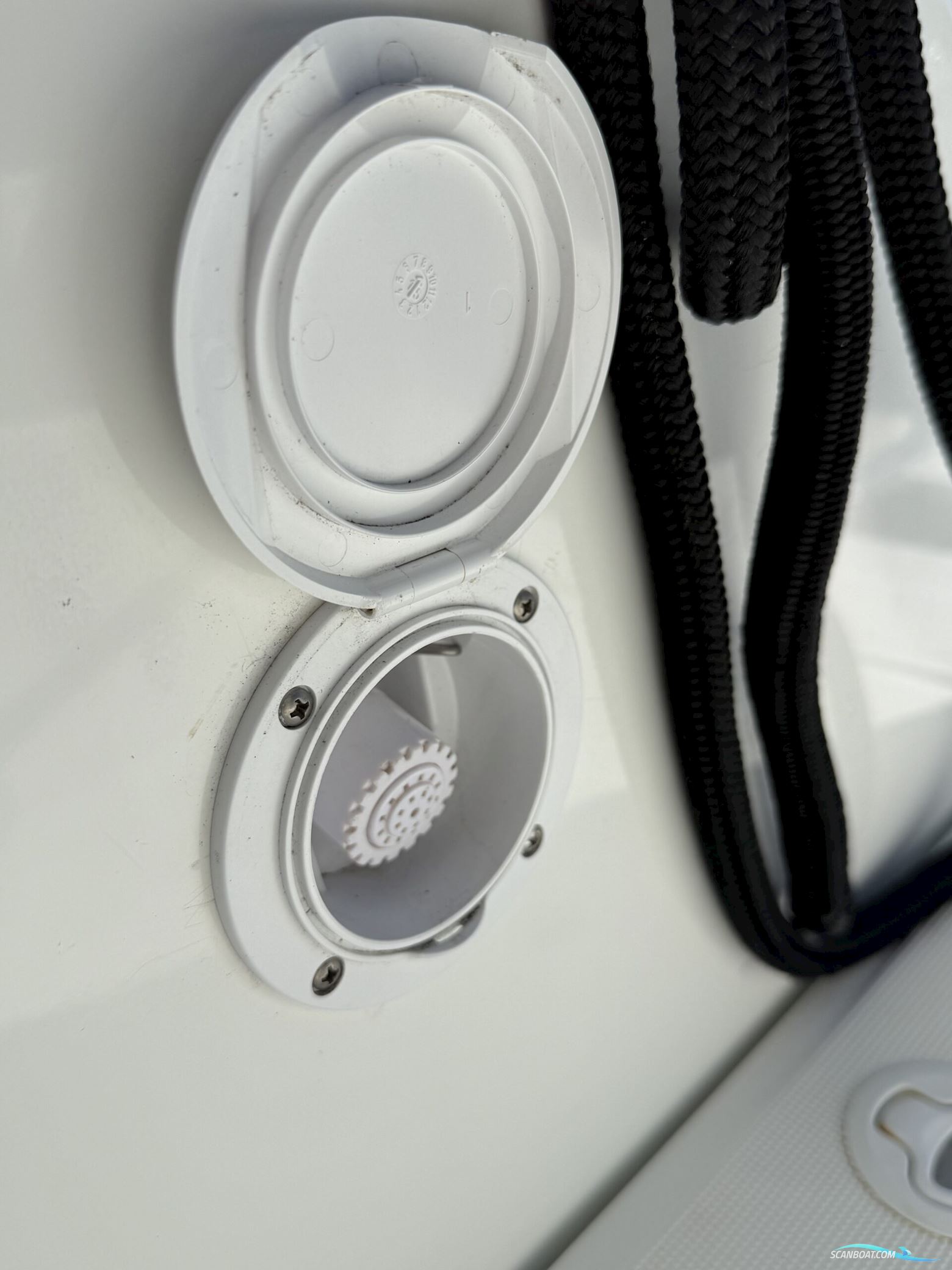 Beneteau Antares 7
