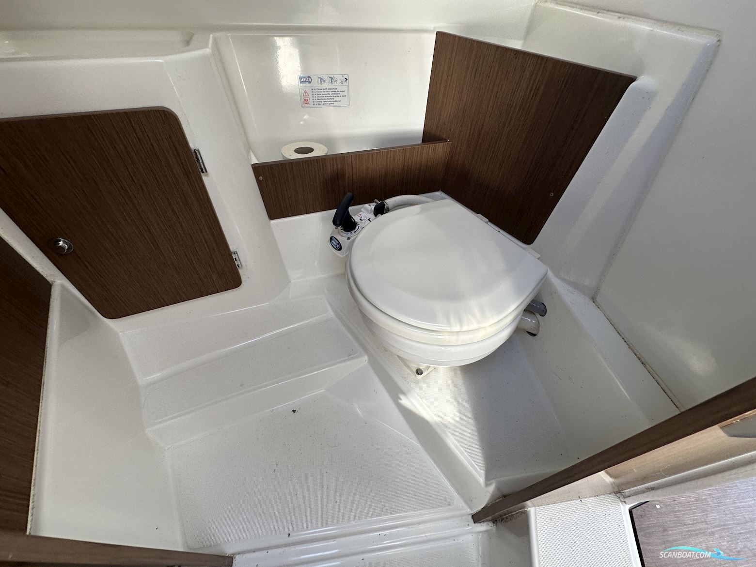 Beneteau Antares 7