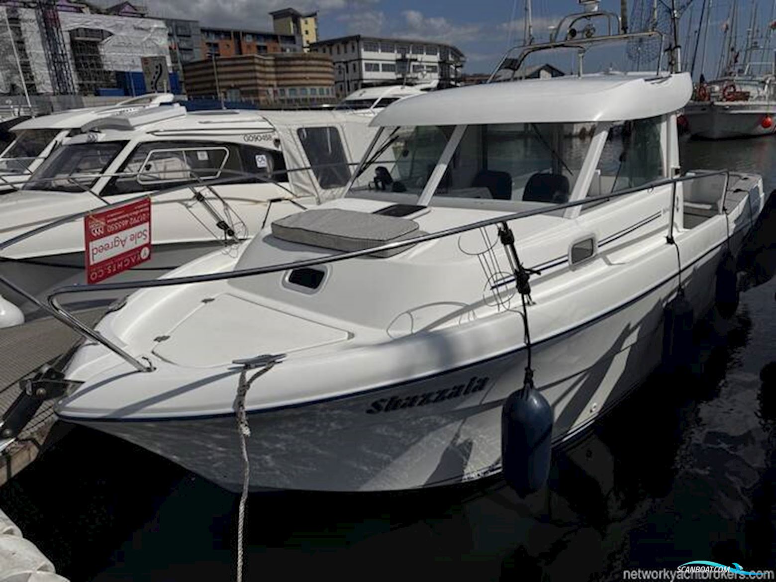 Beneteau Antares 710