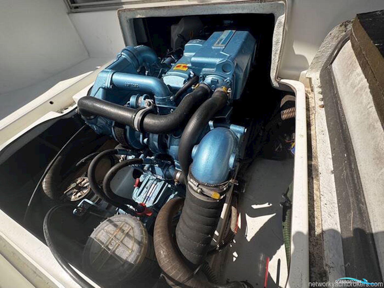 Beneteau Antares 710