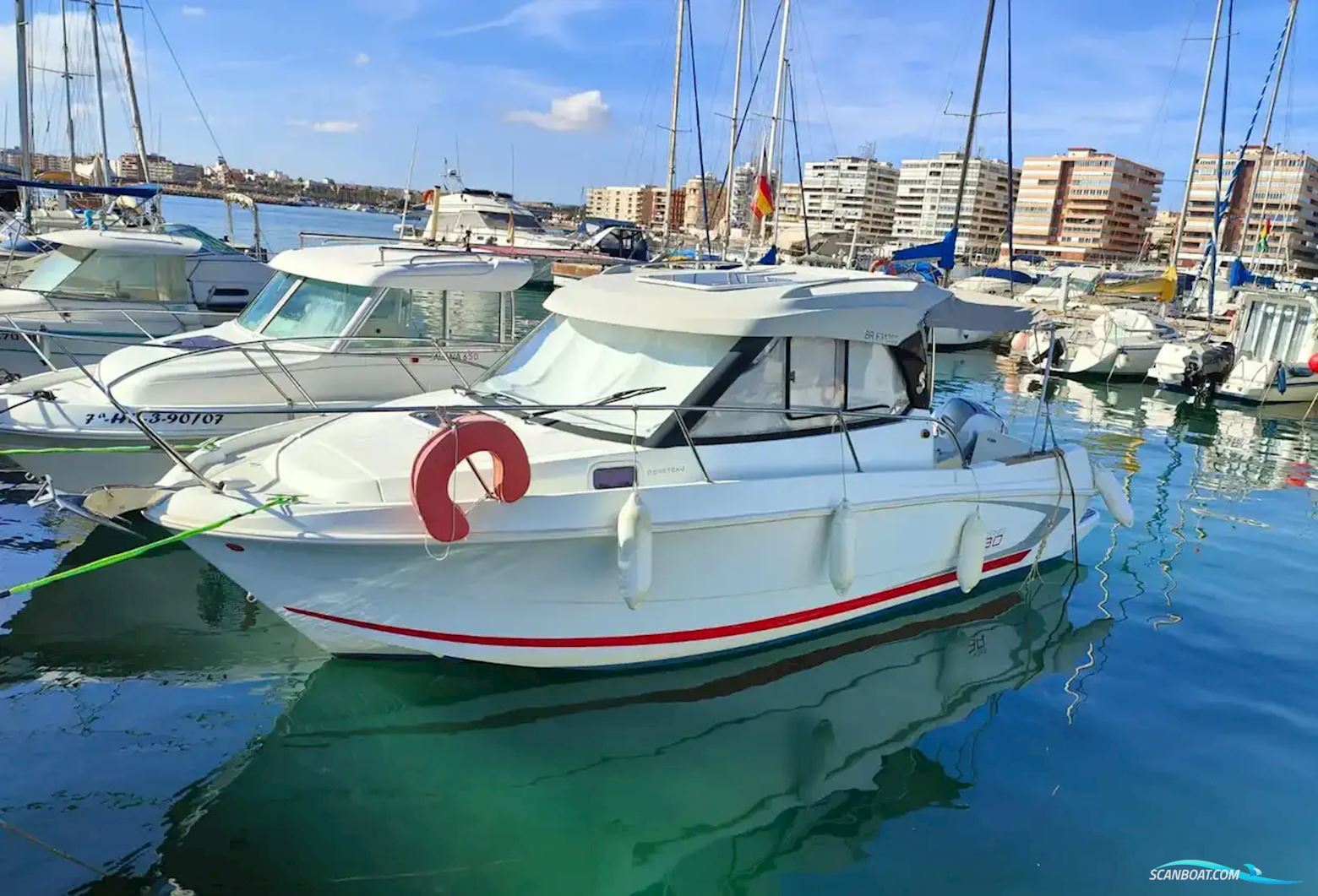 Beneteau Antares 7.80 Motorboot 2014, mit Honda motor, Spanien