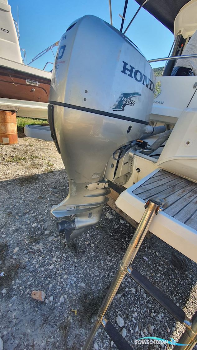 Beneteau Antares 780