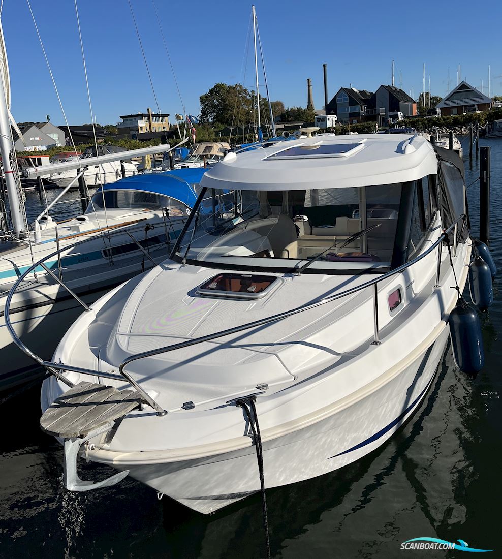 Beneteau Antares 7.80