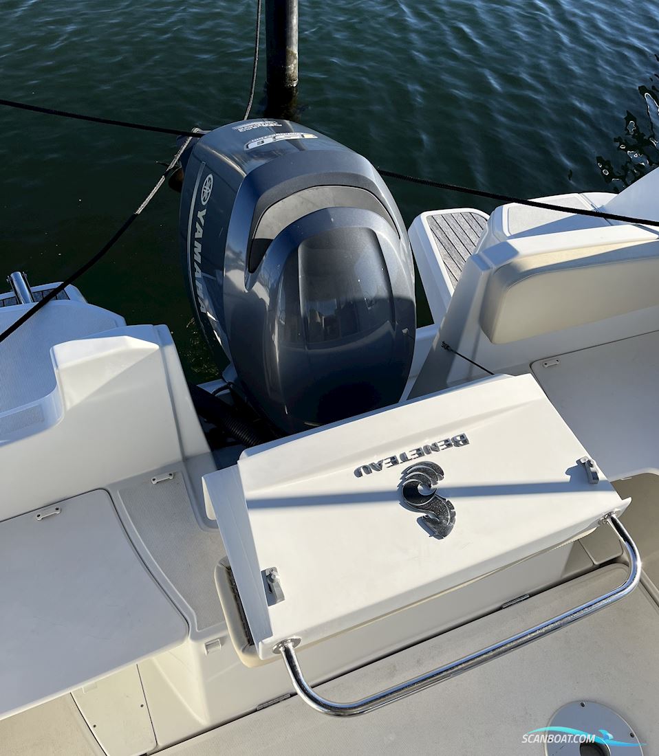 Beneteau Antares 7.80