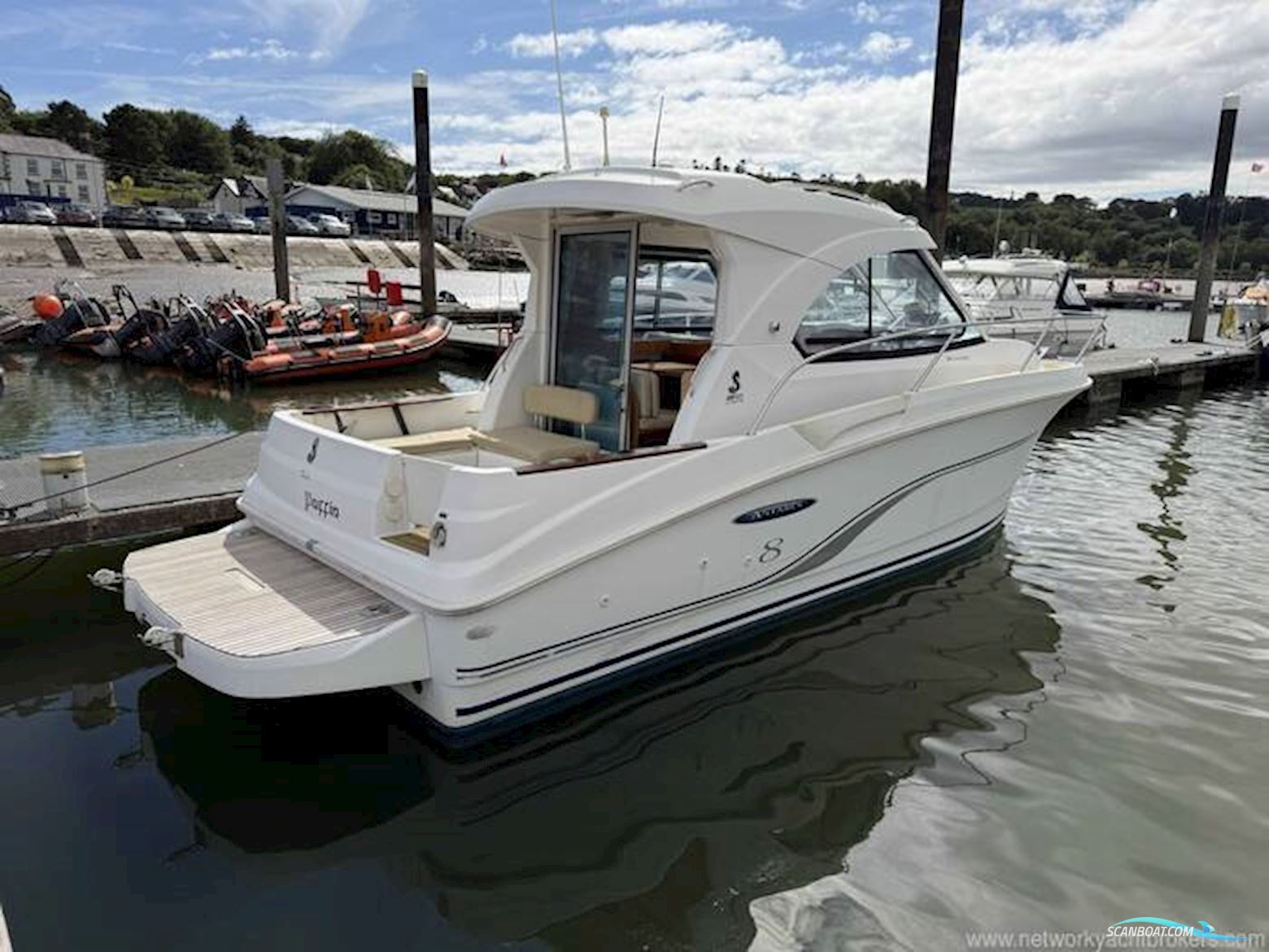 Beneteau Antares 8