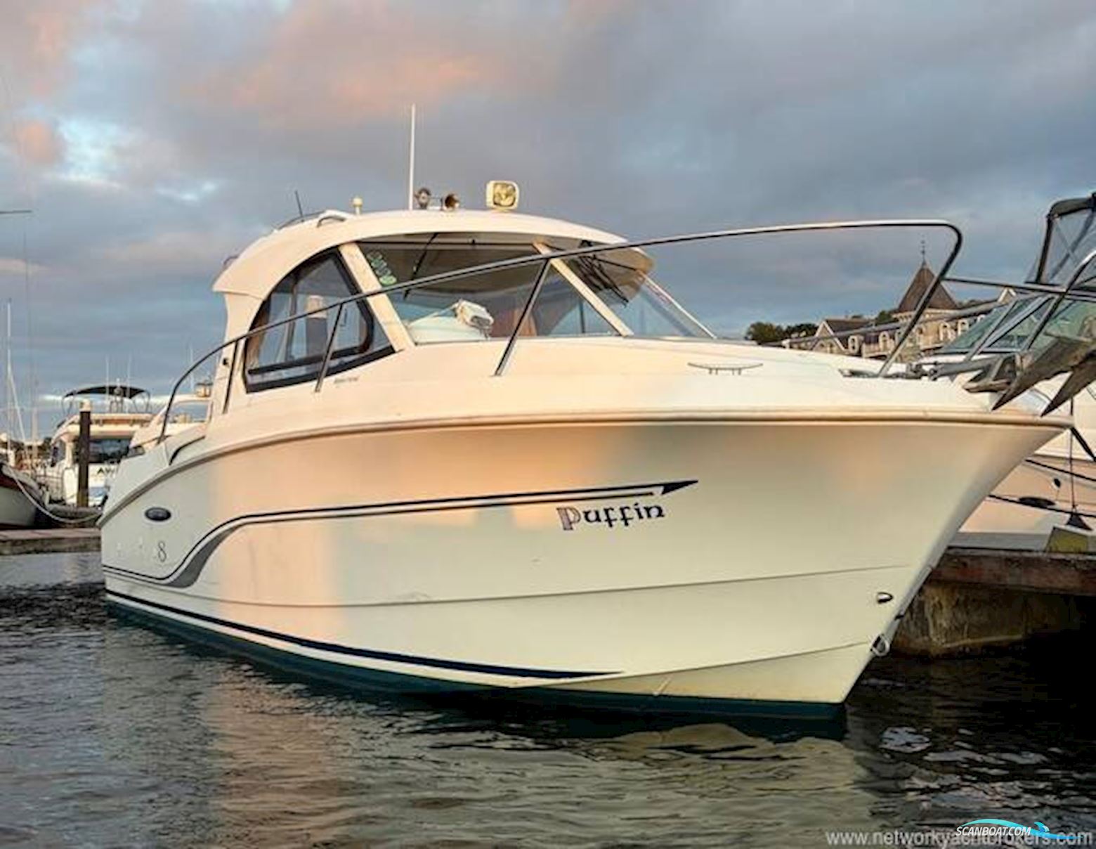 Beneteau Antares 8