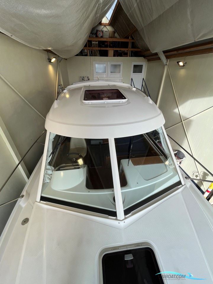 Beneteau Antares 8 Seamotion