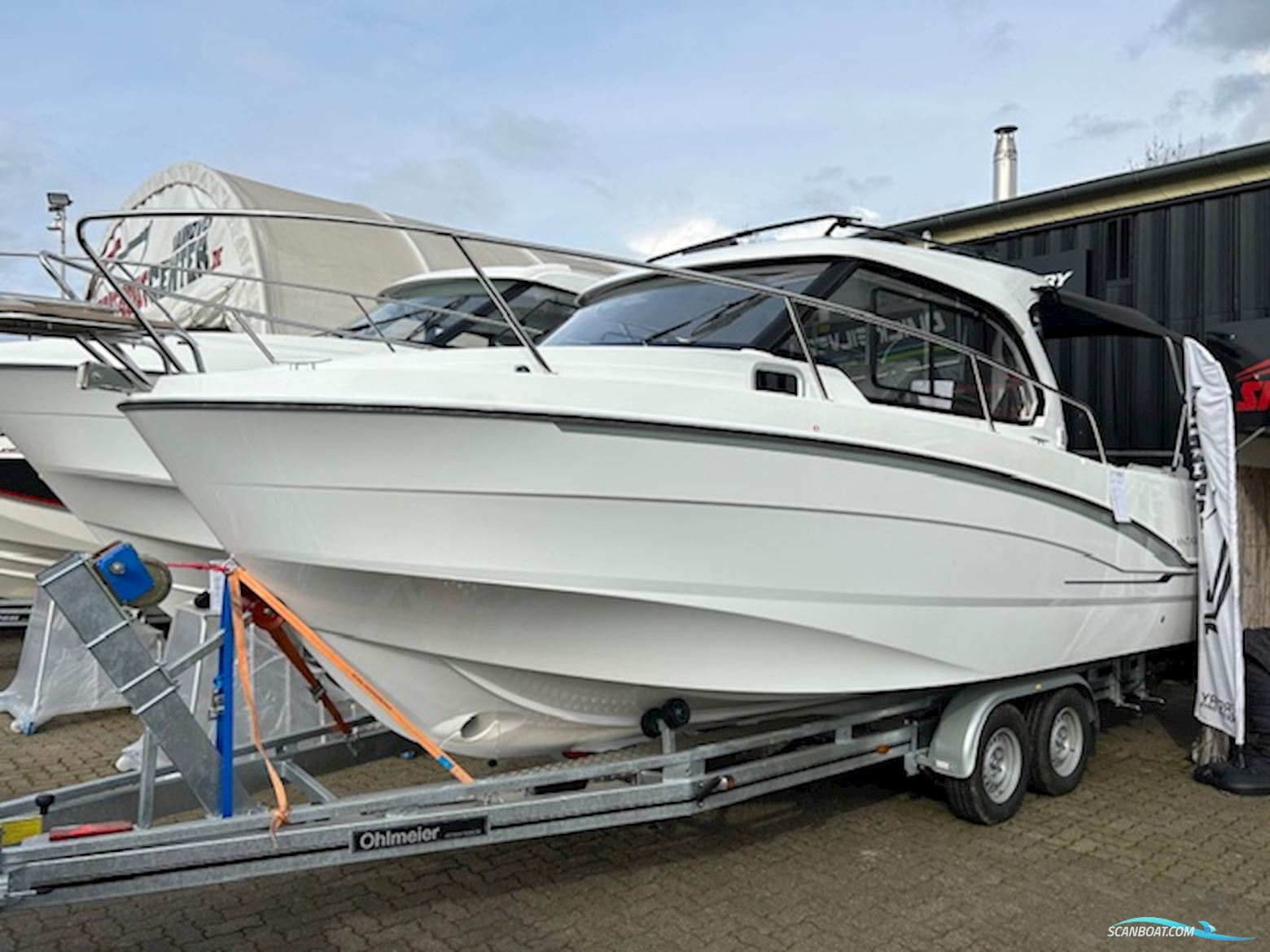 Bénéteau Antares 8 V2 Motorboot 2023, Deutschland