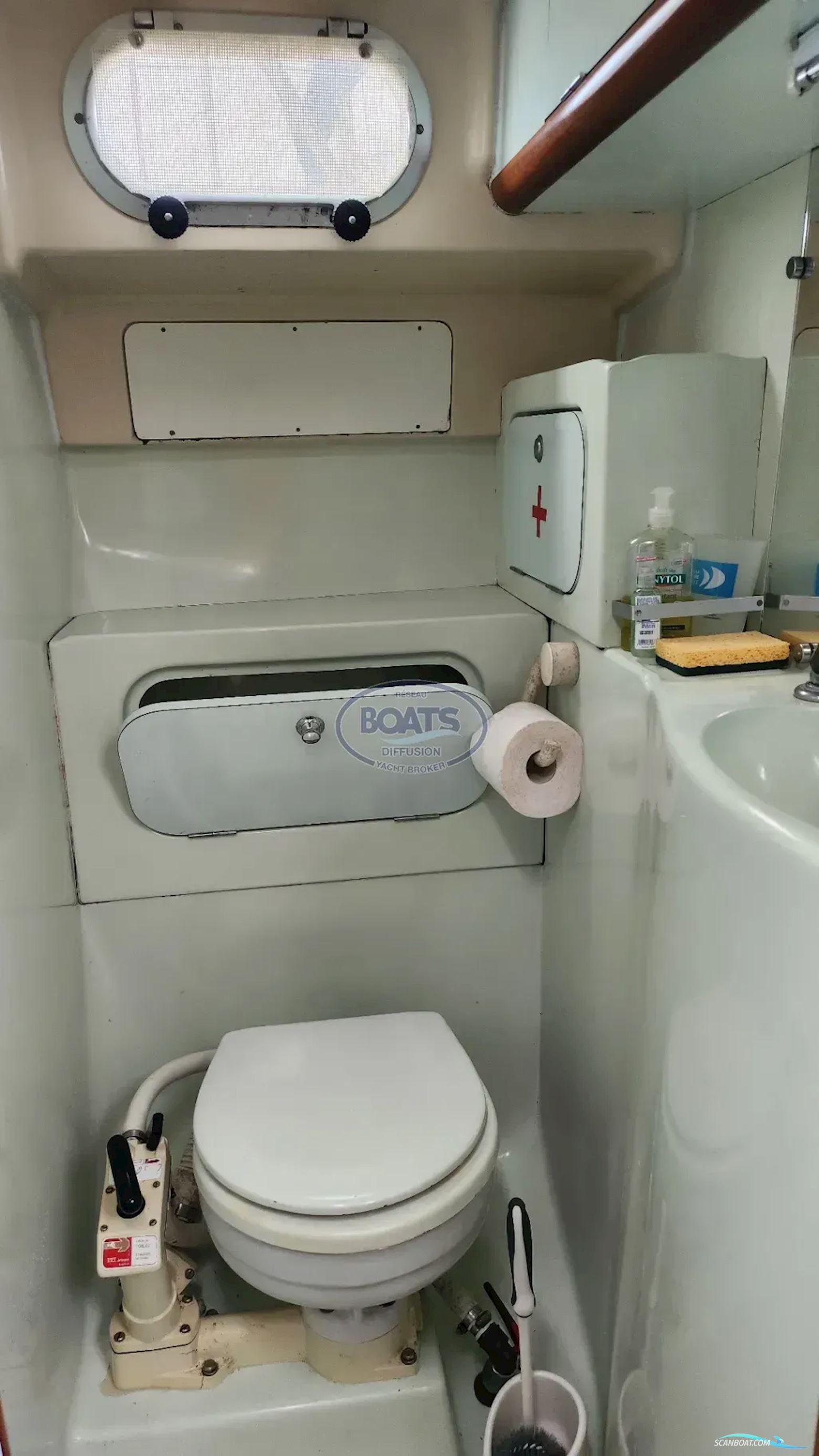 Beneteau ANTARES 8.05